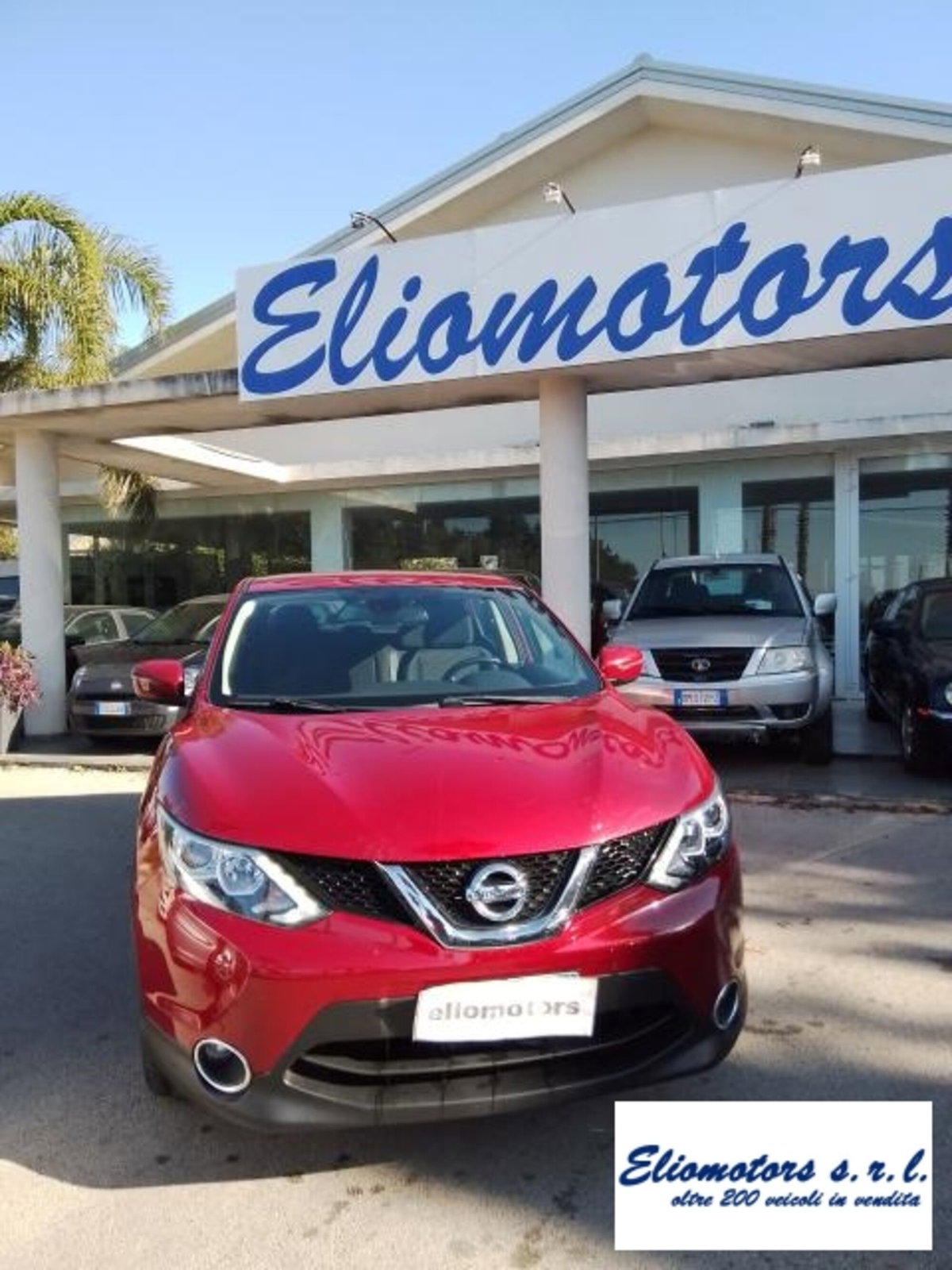 Nissan Qashqai 1.6 dCi X-Tronic 2WD Black Edition (6)