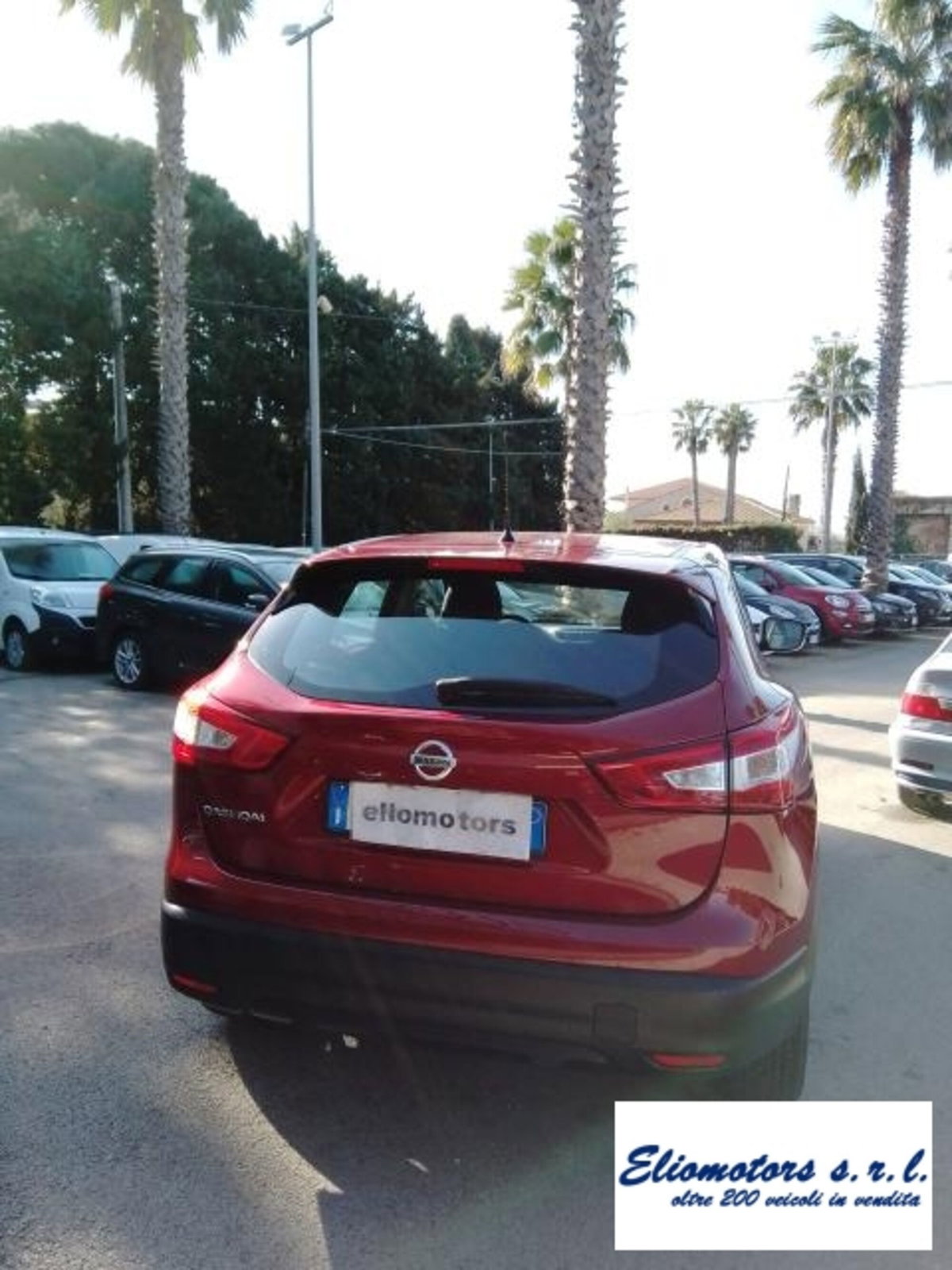 Nissan Qashqai 1.6 dCi X-Tronic 2WD Black Edition (7)