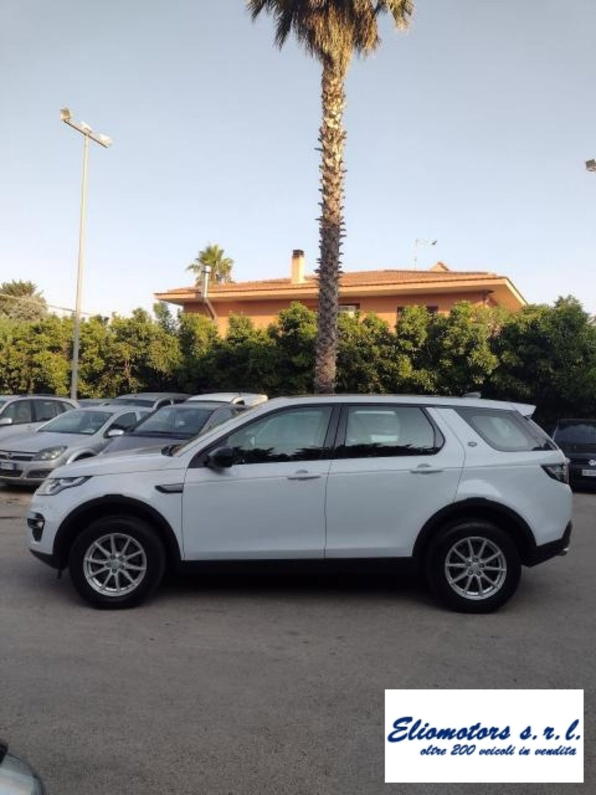 Land Rover Discovery Sport 2.0 TD4 150 CV SE (15)