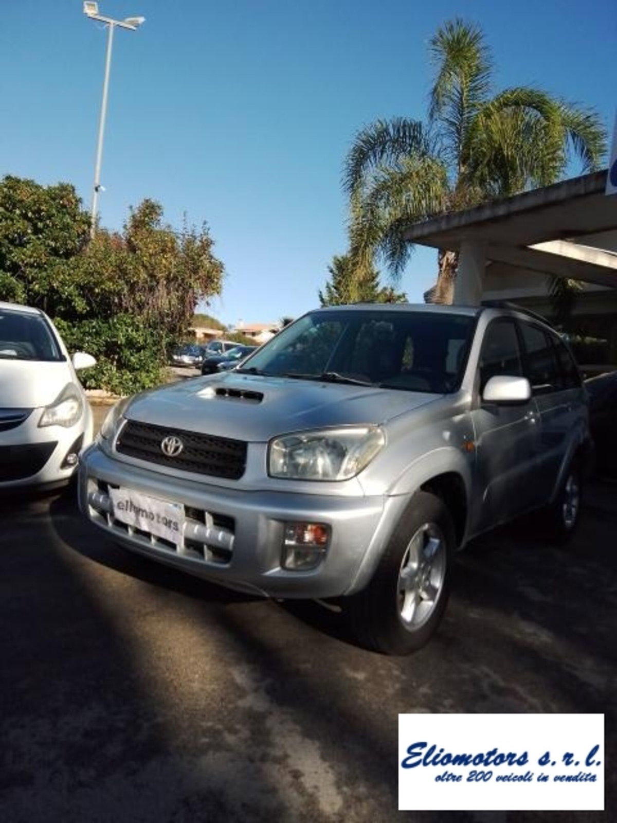 Toyota Rav4 Tdi D-4D cat 5 porte (10)