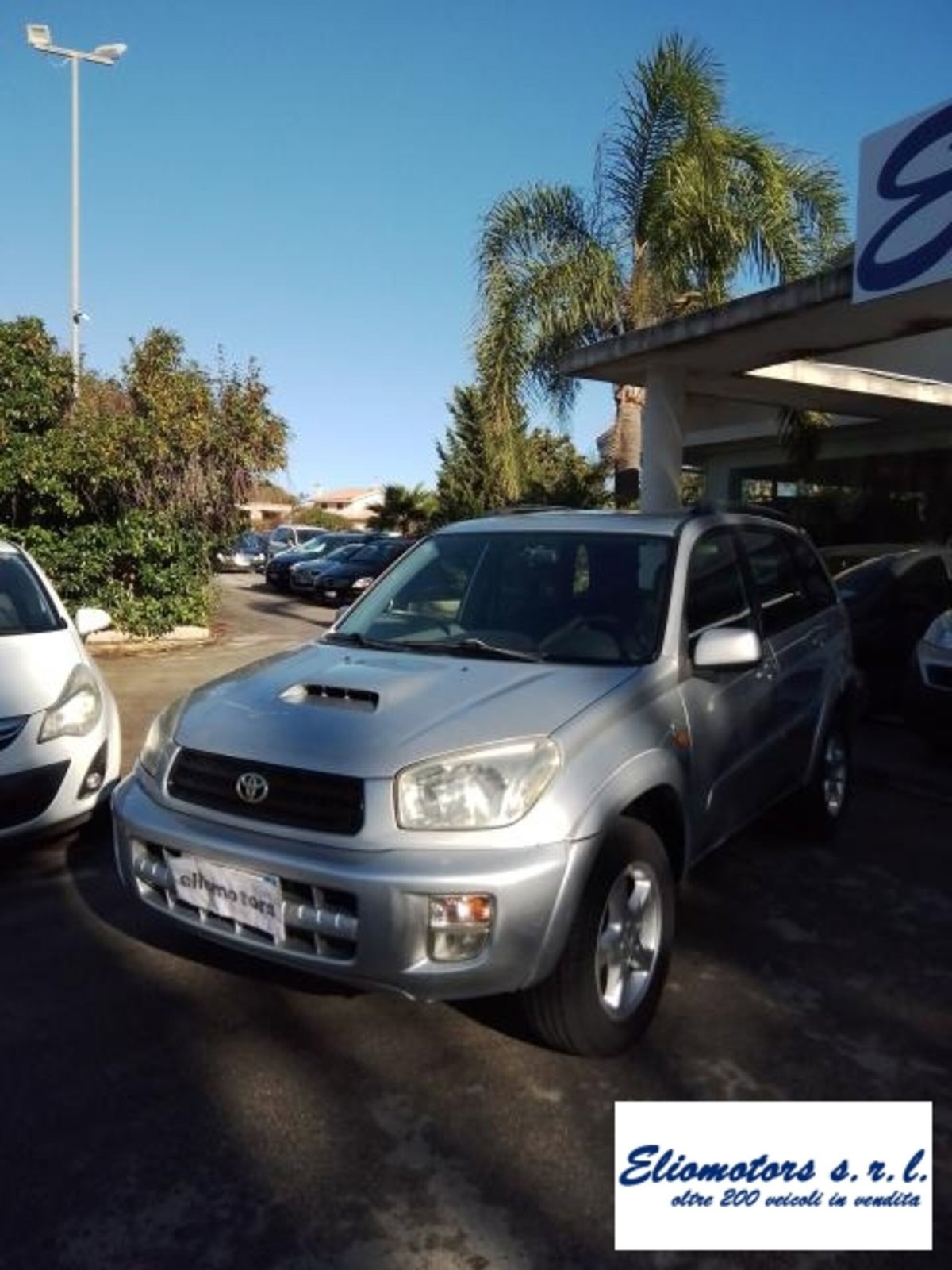 Toyota Rav4 Tdi D-4D cat 5 porte (9)
