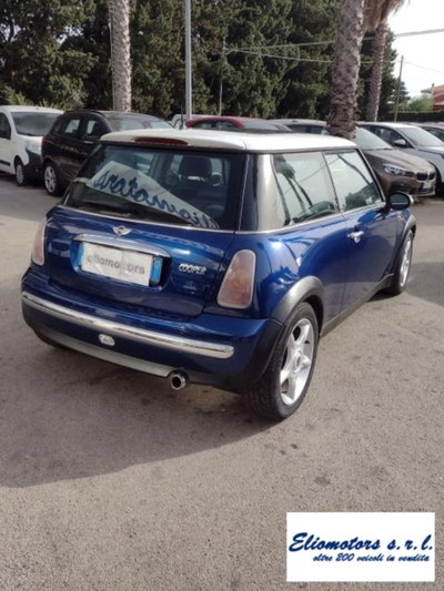 MINI Mini 1.6 16V Cooper (16)