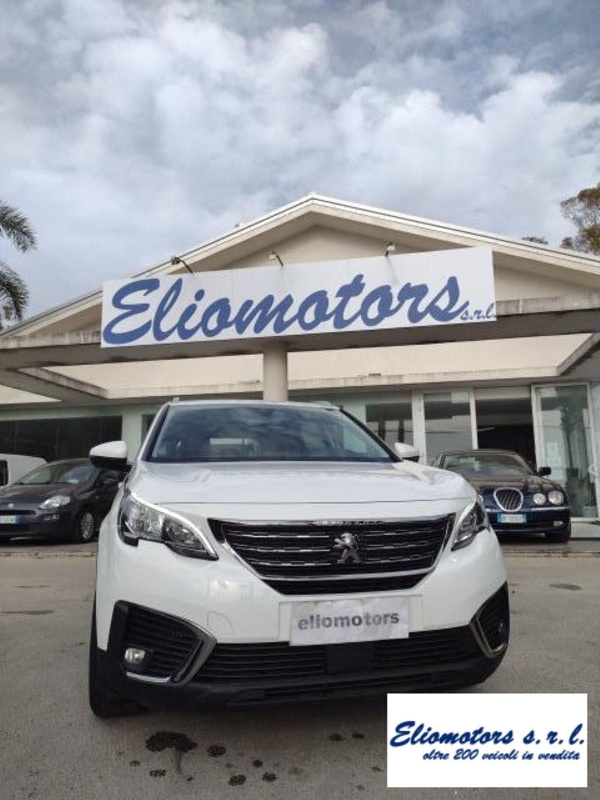 Peugeot 5008 BlueHDi 120 S&S Business (2)