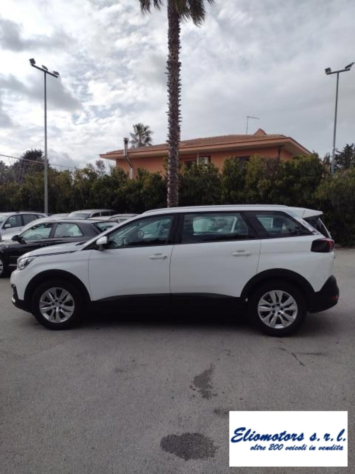 Peugeot 5008 BlueHDi 120 S&S Business (3)