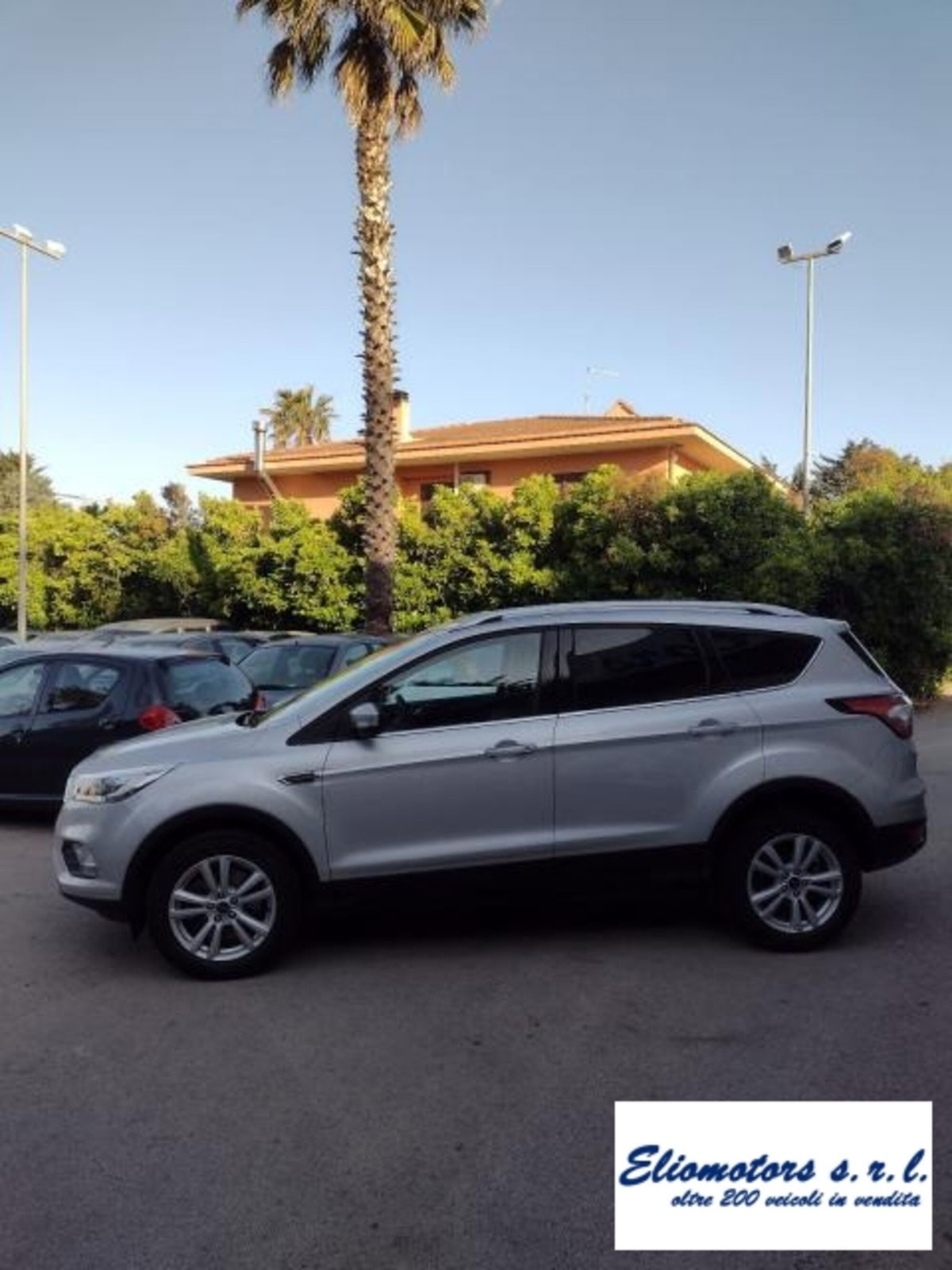 Ford Kuga 1.5 TDCI 120 CV S&S 2WD Plus (12)
