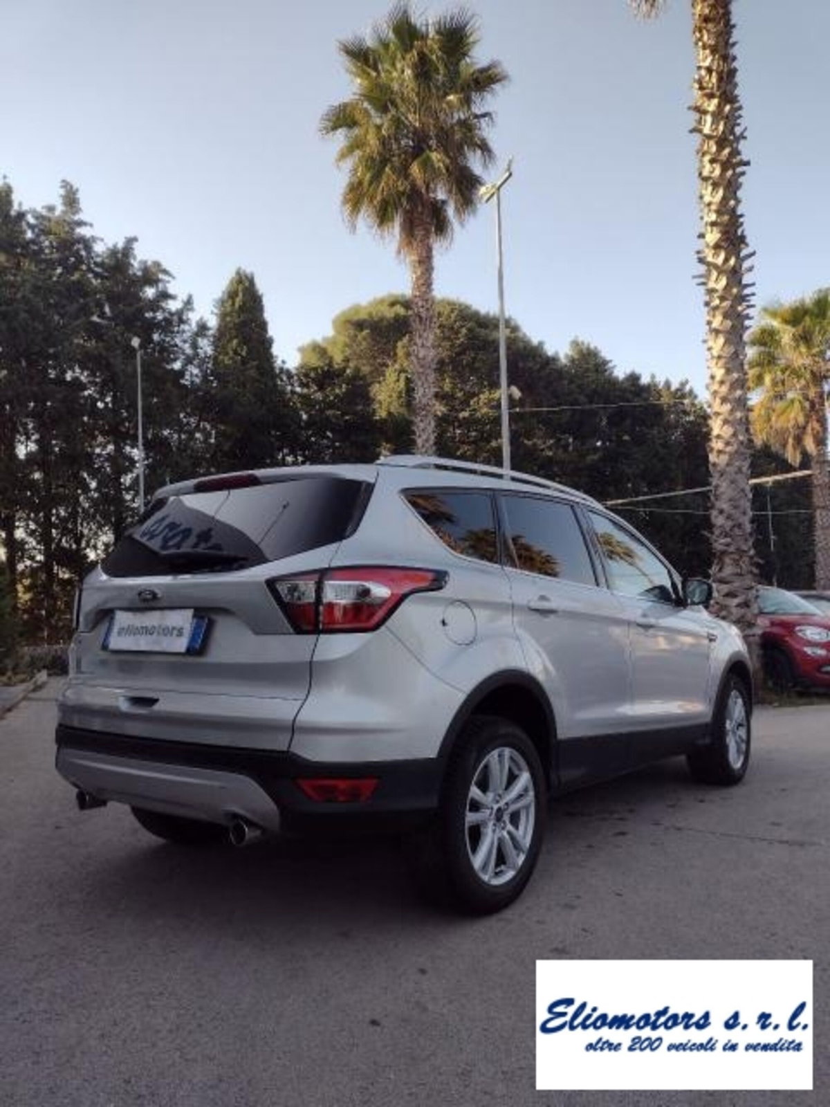 Ford Kuga 1.5 TDCI 120 CV S&S 2WD Plus (8)