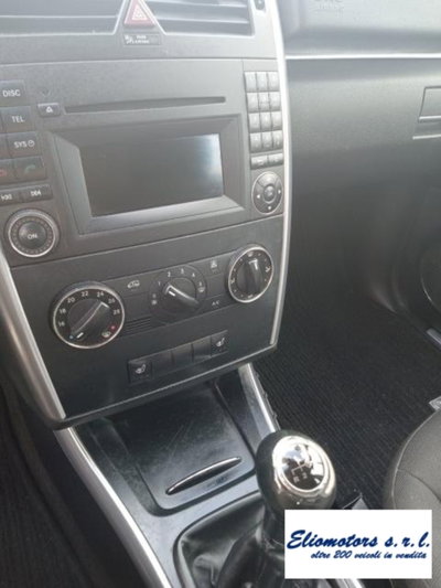 Mercedes-Benz Classe B 180 CDI Sport (13)