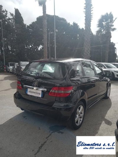 Mercedes-Benz Classe B 180 CDI Sport (6)