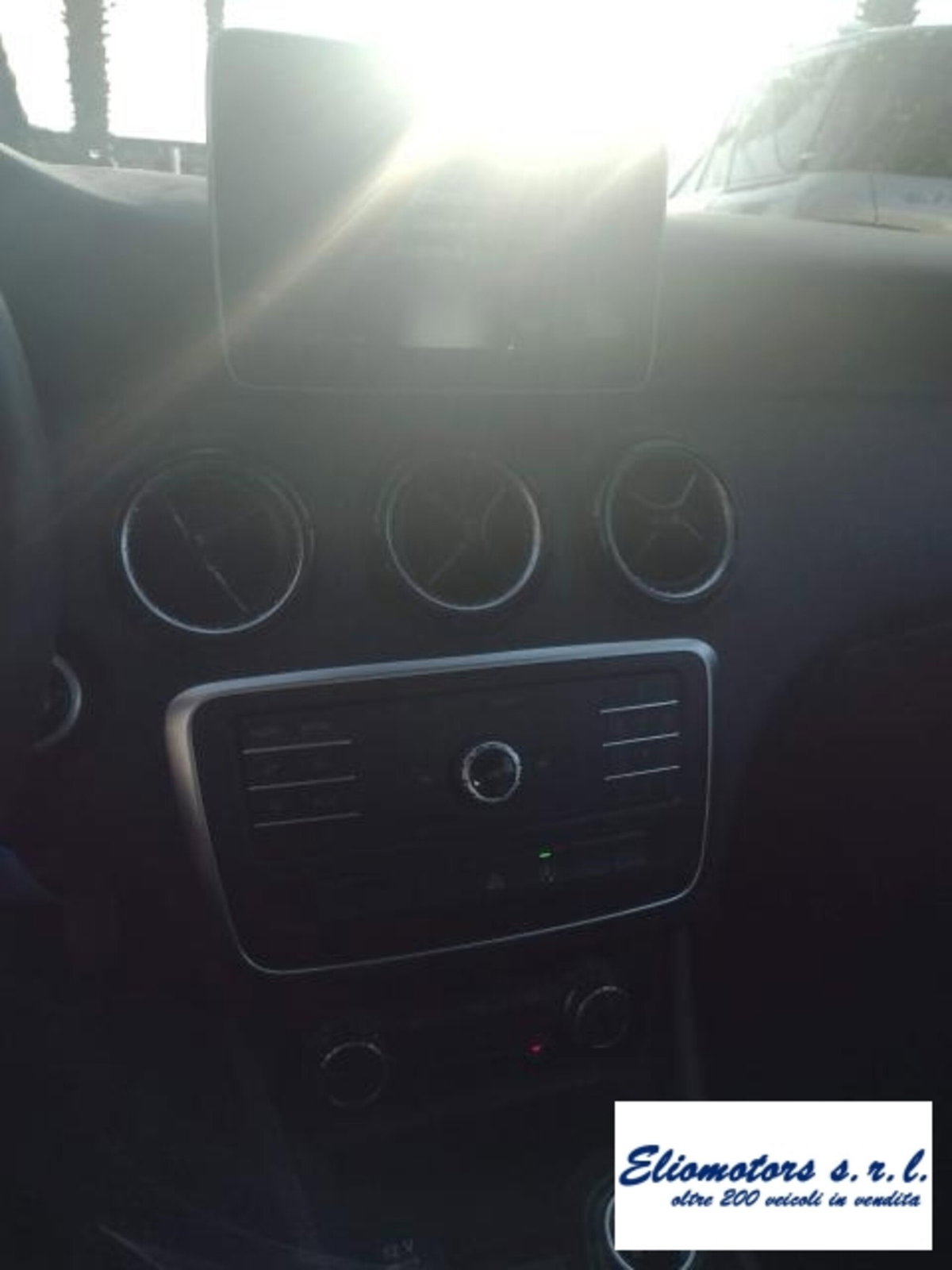 Mercedes-Benz Classe A 180 d Executive (10)