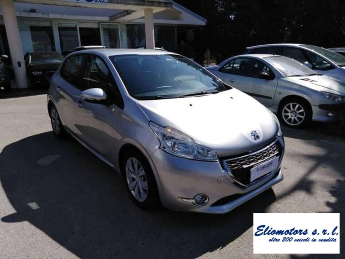 Peugeot 208 e-HDi 92 CV Stop&Start robotizzato 5 porte Active