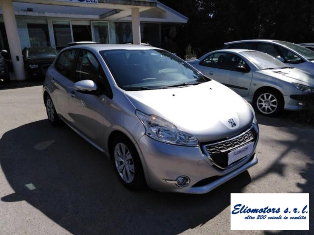 Peugeot 208 e-HDi 92 CV Stop&Start robotizzato 5 porte Active (5)