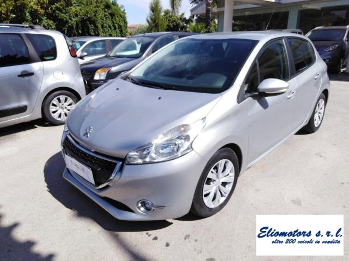 Peugeot 208 e-HDi 92 CV Stop&Start robotizzato 5 porte Active (6)