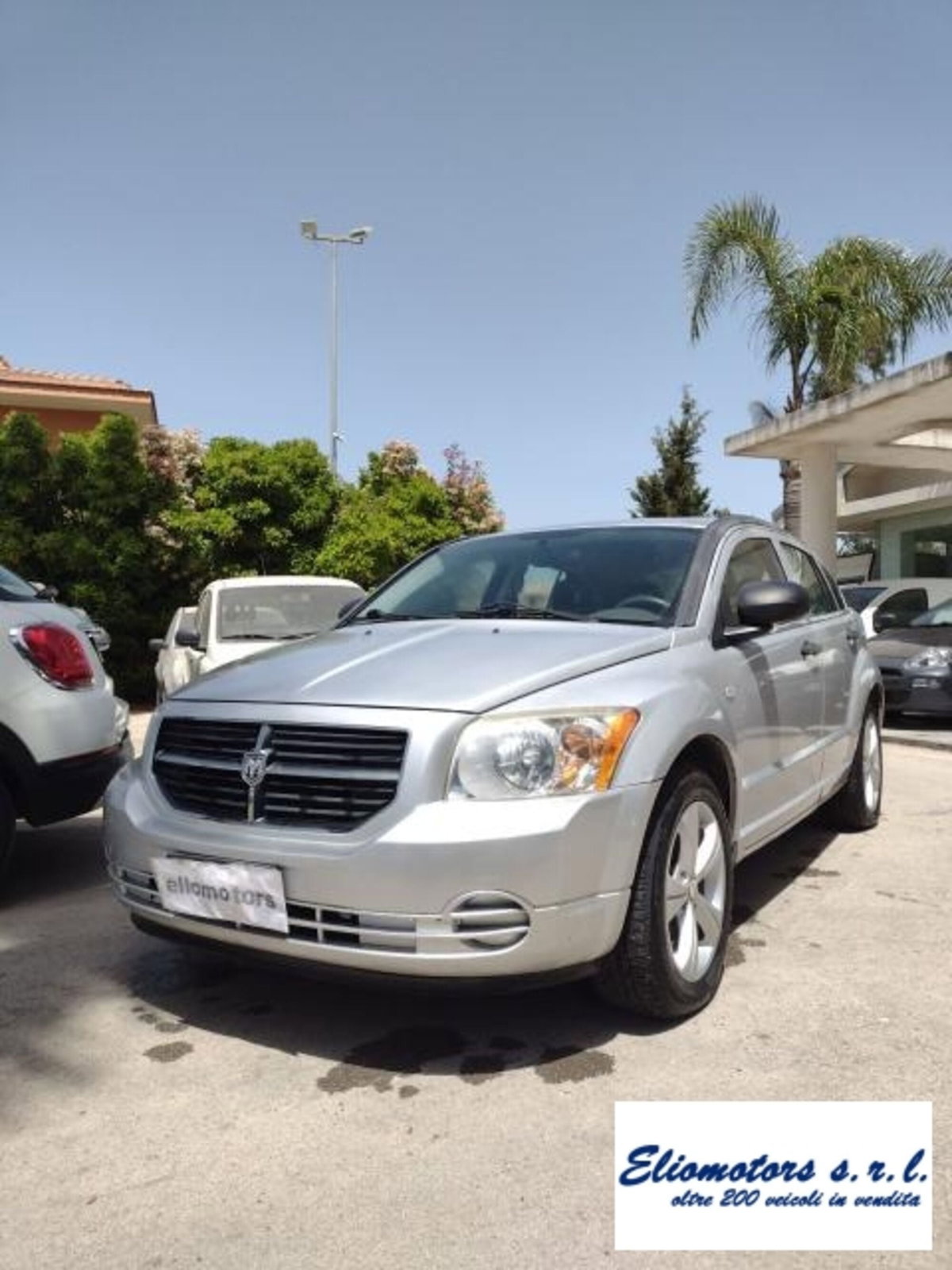 Dodge Caliber 2.0 Turbodiesel SXT (13)