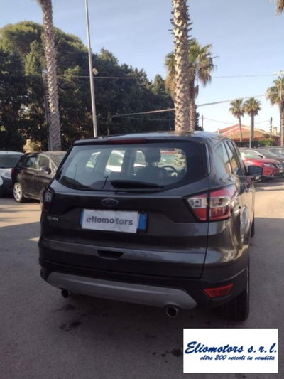 Ford Kuga 2.0 TDCI 150 CV S&S 4WD Titanium X (11)
