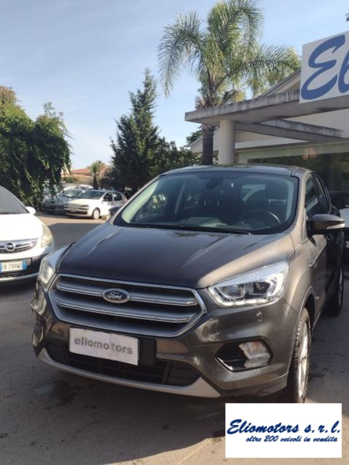 Ford Kuga 2.0 TDCI 150 CV S&S 4WD Titanium X (2)