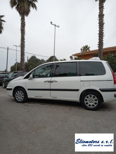 Peugeot 807 HDi FAP ST (12)