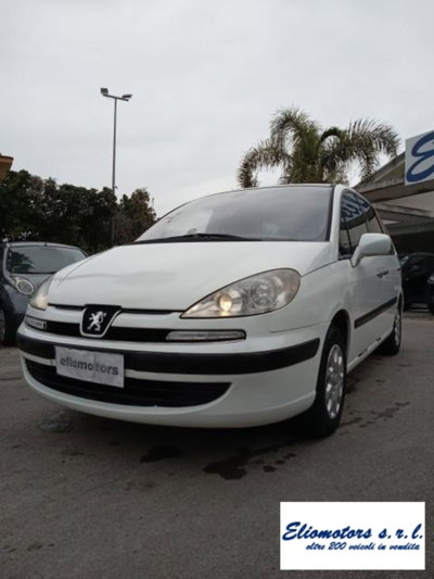 Peugeot 807 HDi FAP ST (3)