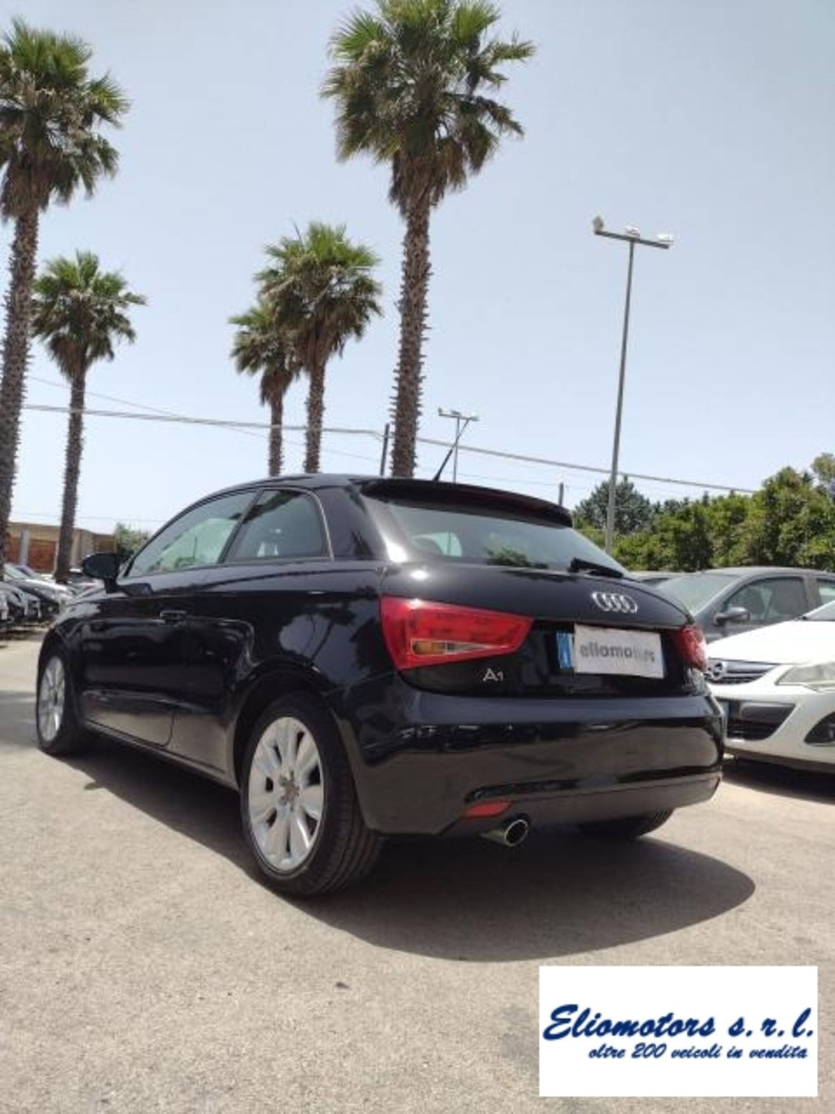 Audi A1 1.6 TDI 105 CV Ambition (11)
