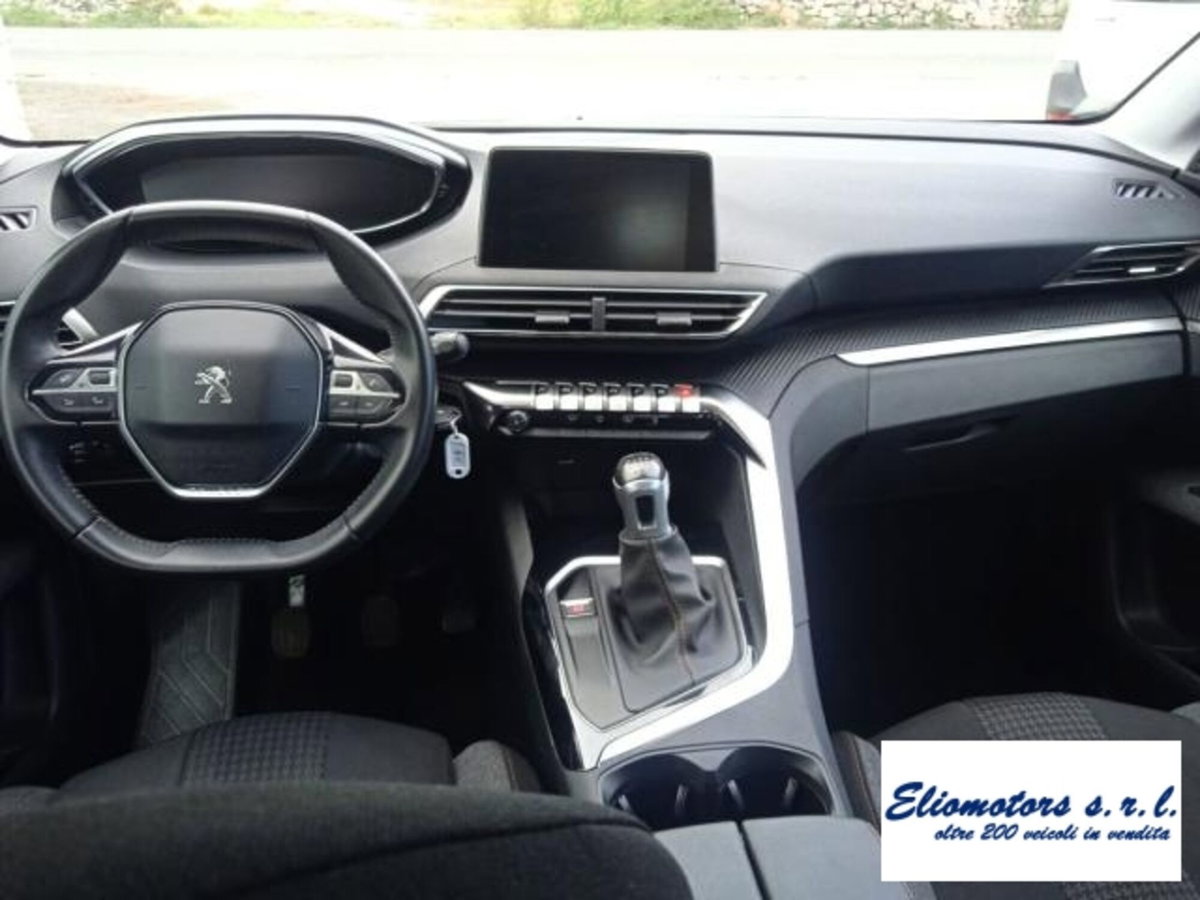 Peugeot 3008 BlueHDi 130 S&S Business (4)