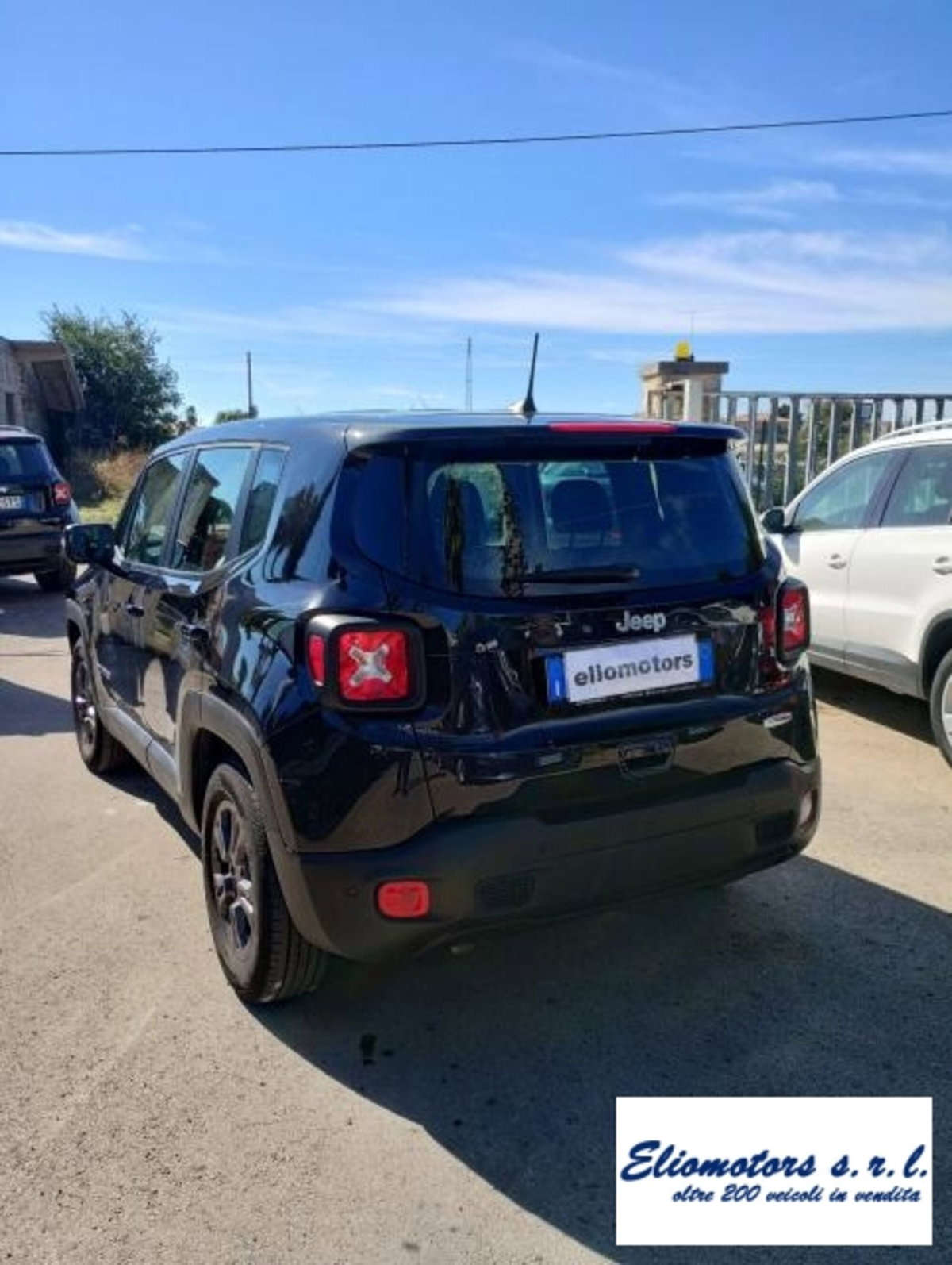 Jeep Renegade 1.6 Mjt DDCT 120 CV Business (16)