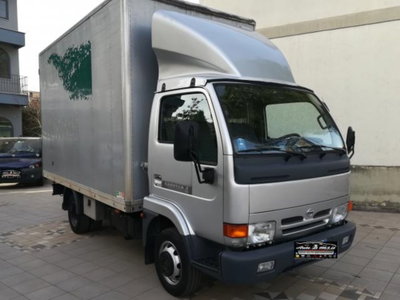Nissan Cabstar 28.10 3.0 Tdi PC Cabinato L (16)