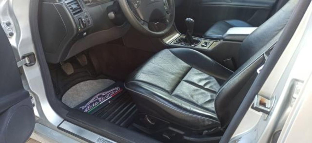 Mercedes-Benz Classe E 200 Kompressor cat Avantgarde (4)