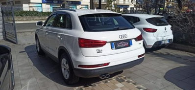 Audi Q3 2.0 TDI 120 CV S tronic Design (4)