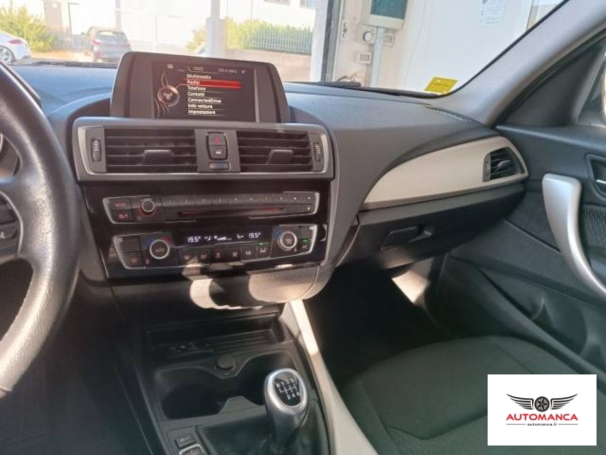 BMW Serie 1 116d 5p. Sport (10)