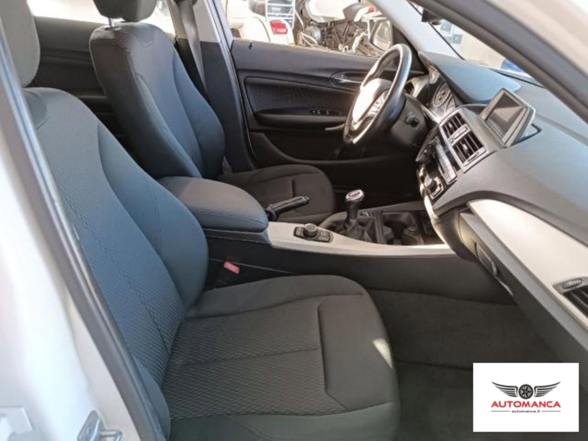 BMW Serie 1 116d 5p. Sport (14)