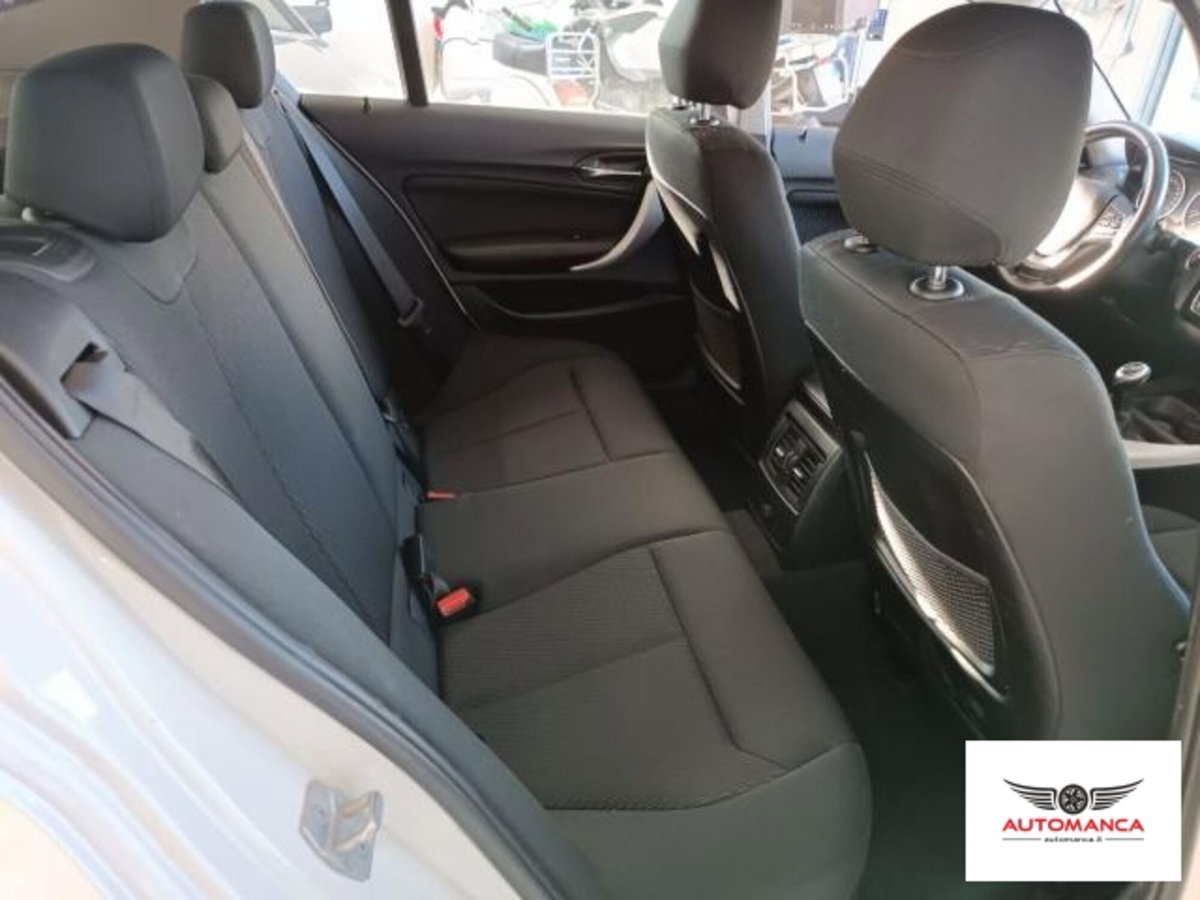 BMW Serie 1 116d 5p. Sport (15)