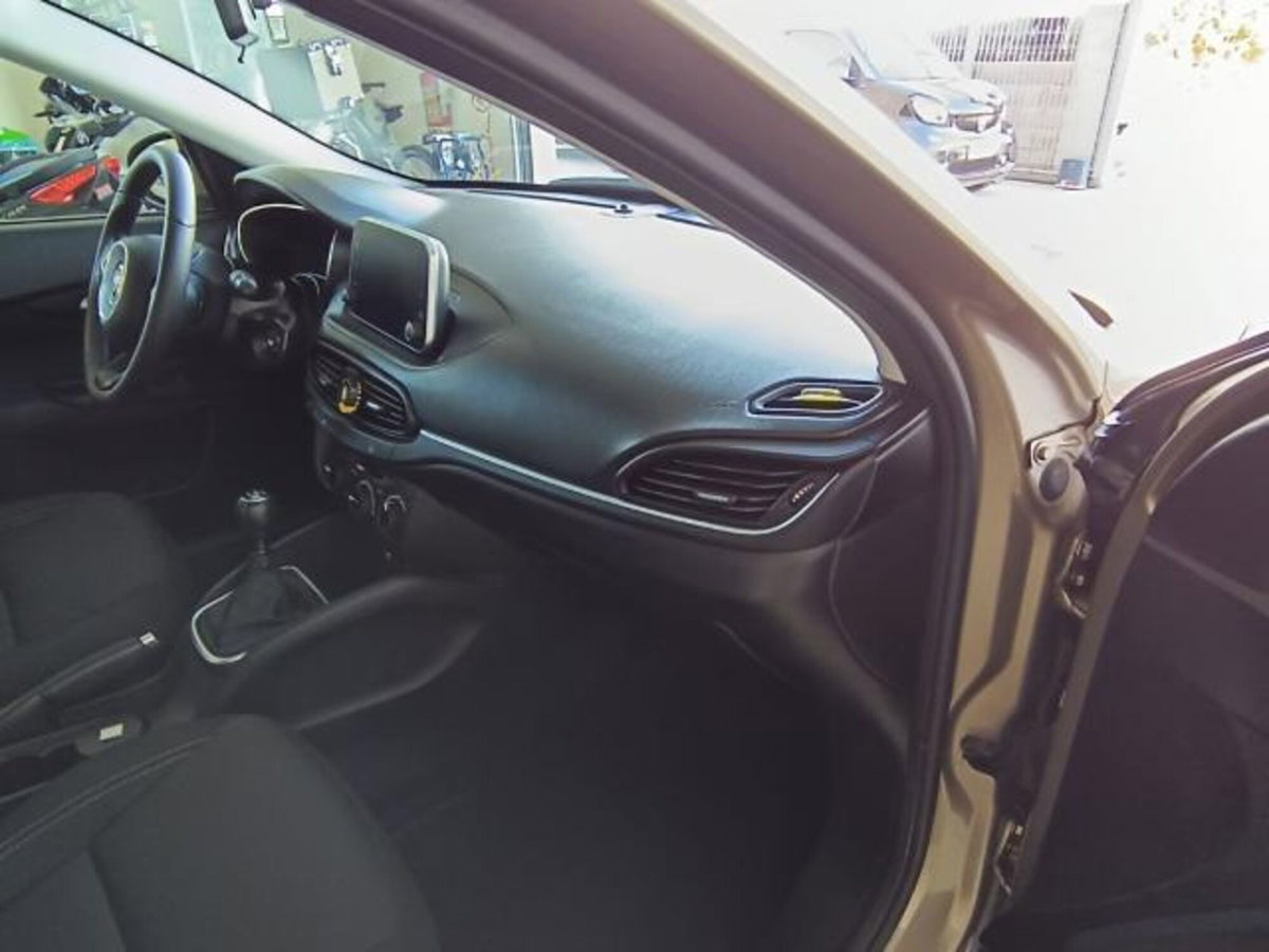 Fiat Tipo Tipo 1.4 4 porte Easy (14)