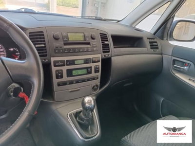 Toyota Corolla Verso 1.8 16V (10)