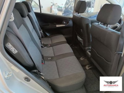 Toyota Corolla Verso 1.8 16V (14)