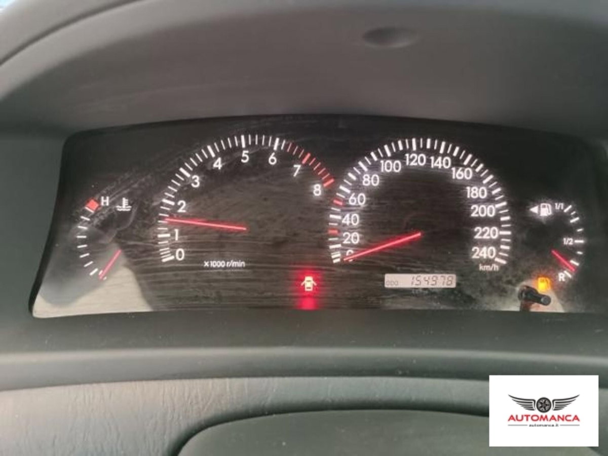 Toyota Corolla Verso 1.8 16V (9)