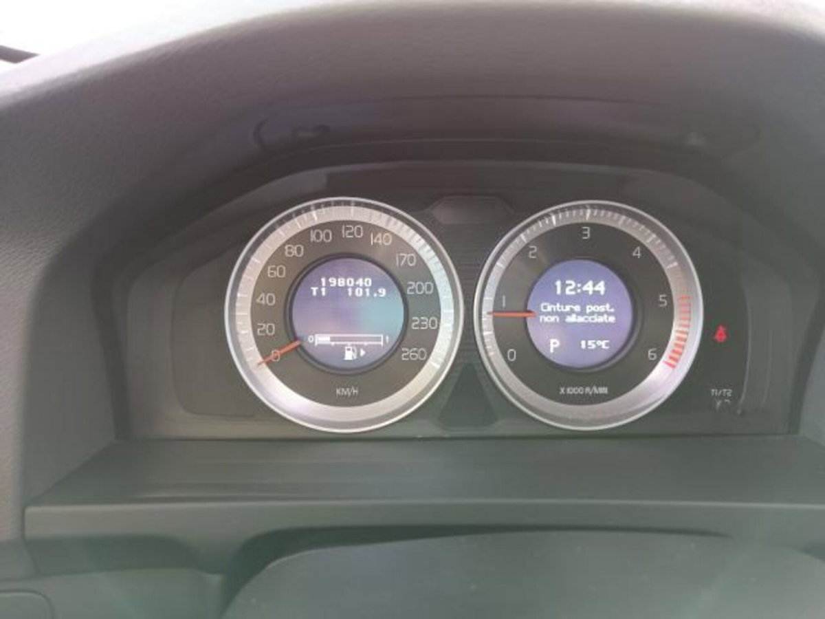 Volvo V60 D2 1.6 Powershift (11)