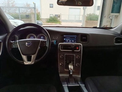Volvo V60 D2 1.6 Powershift (9)