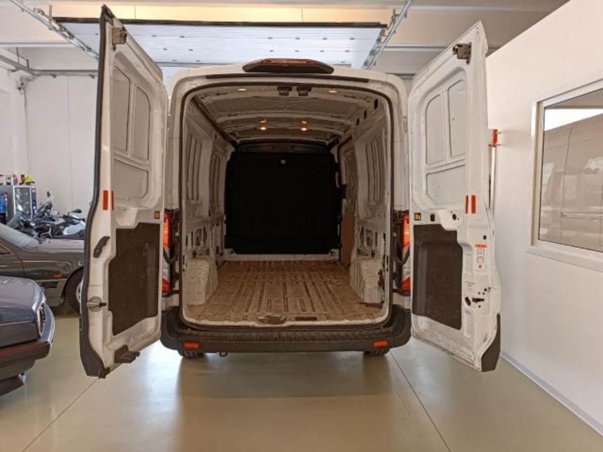 Ford Transit Furgone 350 2.0TDCiEcoBlue170CV PL-SL-TA-DC Furg.Jumbo Trend (17)