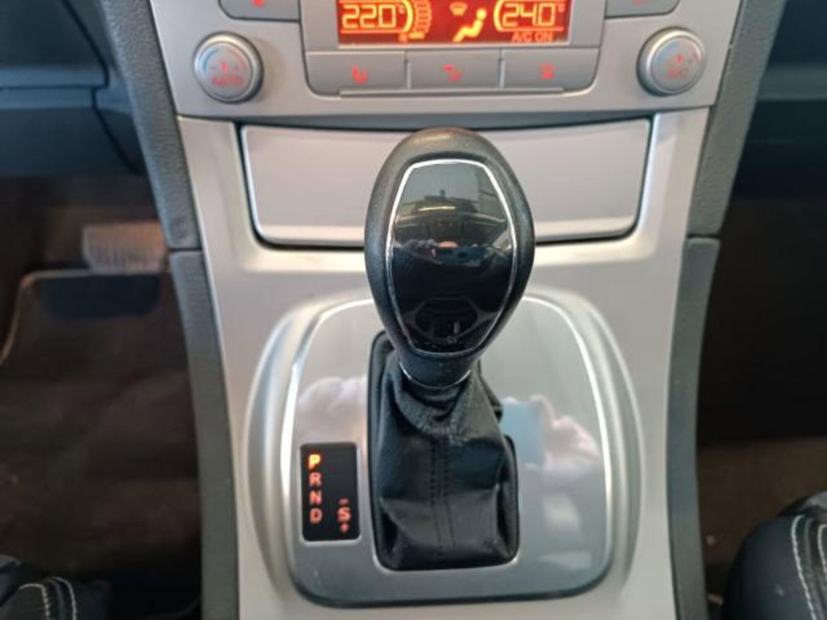Ford S-Max 2.0 TDCi 140CV (13)