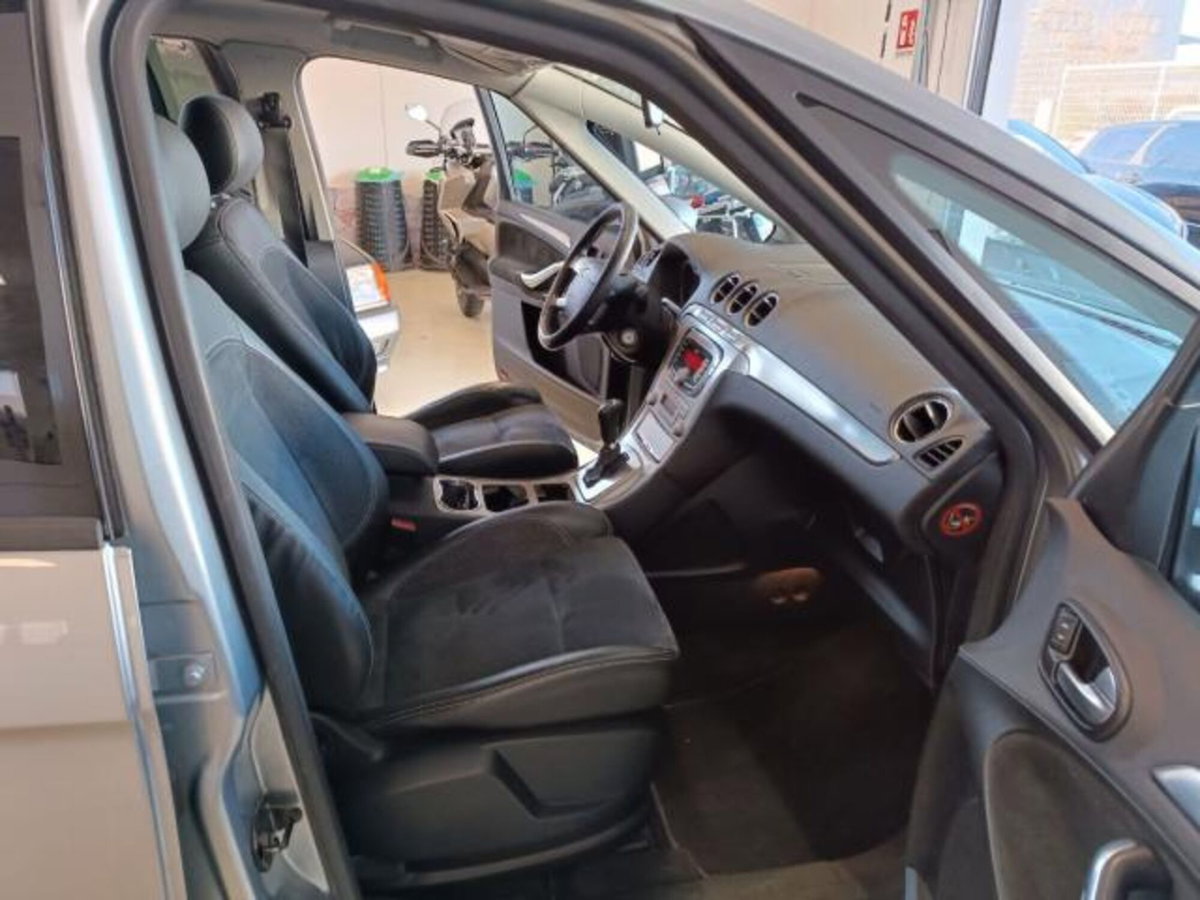 Ford S-Max 2.0 TDCi 140CV (15)