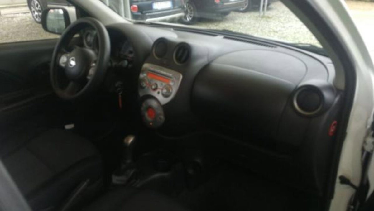 Nissan Micra 1.2 12V 5 porte Tekna (12)