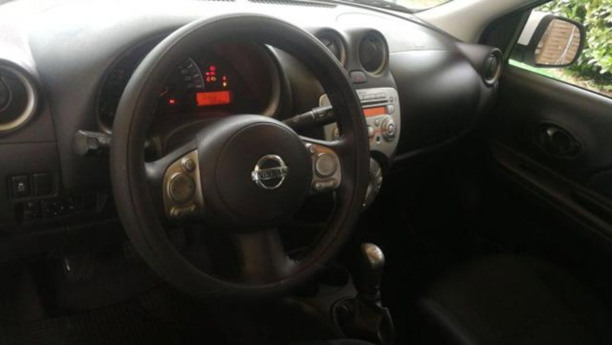 Nissan Micra 1.2 12V 5 porte Tekna (9)