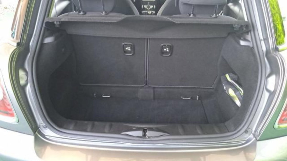 MINI Mini 1.4 16V One Pepper (16)