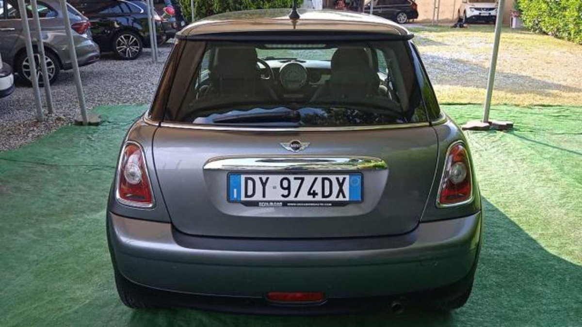 MINI Mini 1.4 16V One Pepper (7)