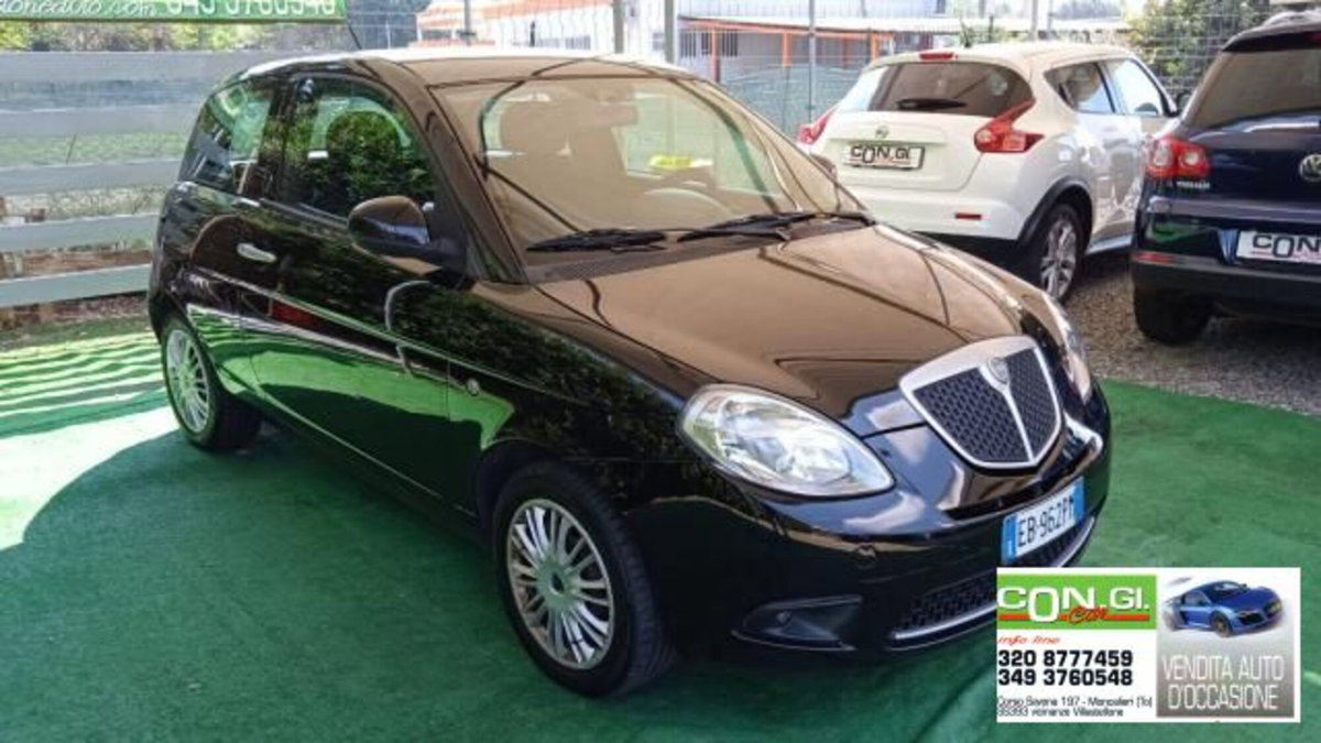 Lancia Ypsilon 1.2 New Oro