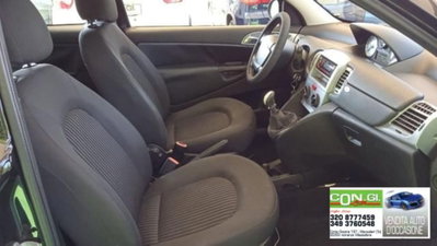 Lancia Ypsilon 1.2 New Oro (11)