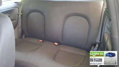Lancia Ypsilon 1.2 New Oro (8)