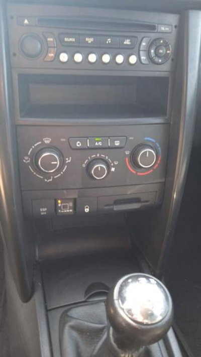 Peugeot 207 VTi 95CV 5p. Energie Sport (15)