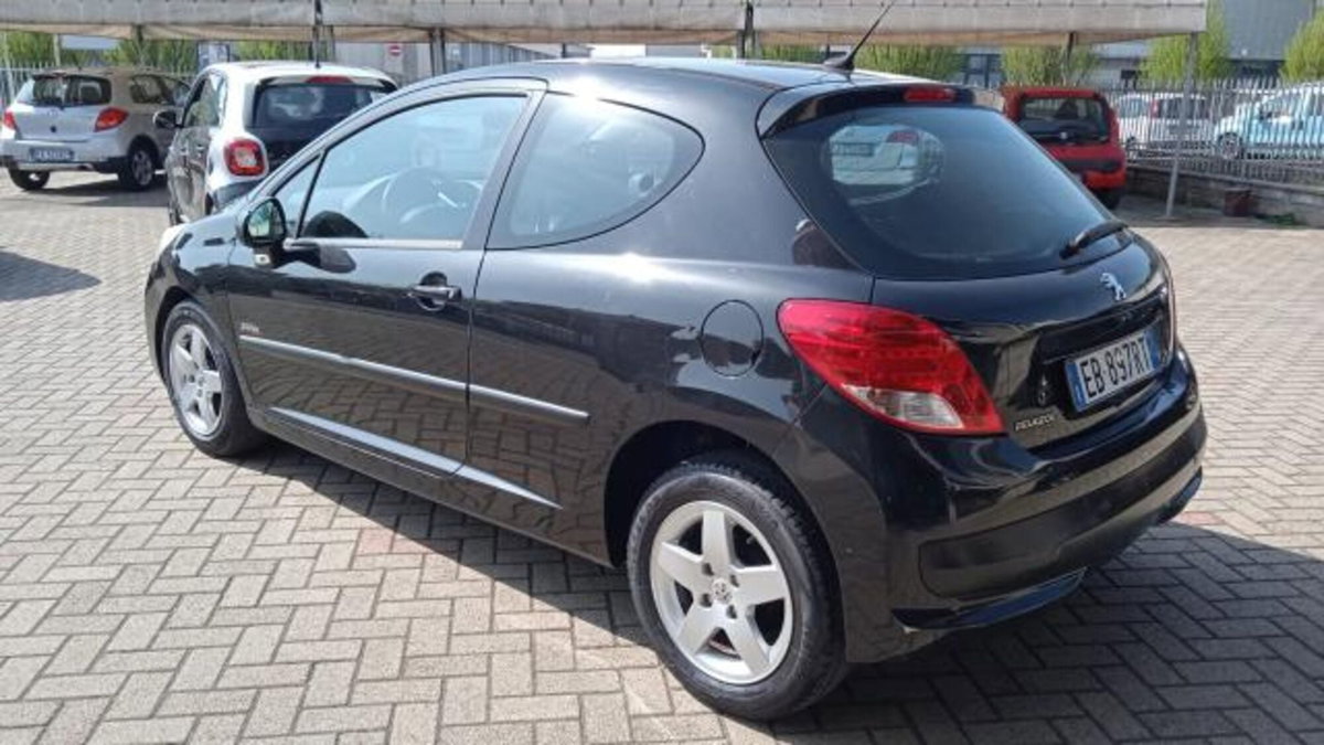 Peugeot 207 VTi 95CV 5p. Energie Sport (7)