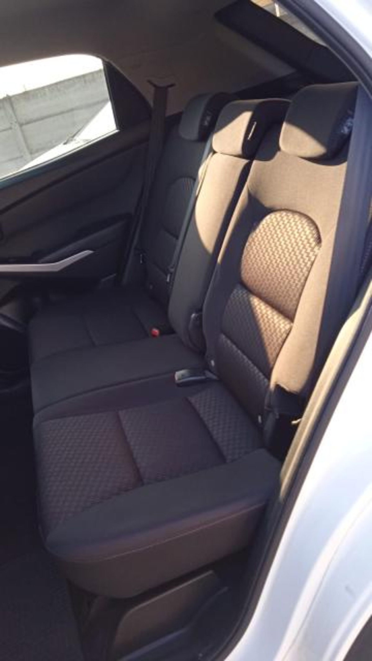 Ssangyong Korando 2.2 Diesel AWD MT Limited (14)