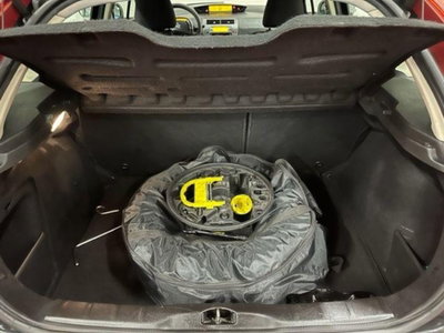 Citroen C4 1.4 Classique (19)